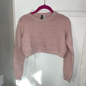 Cute sweater crop top